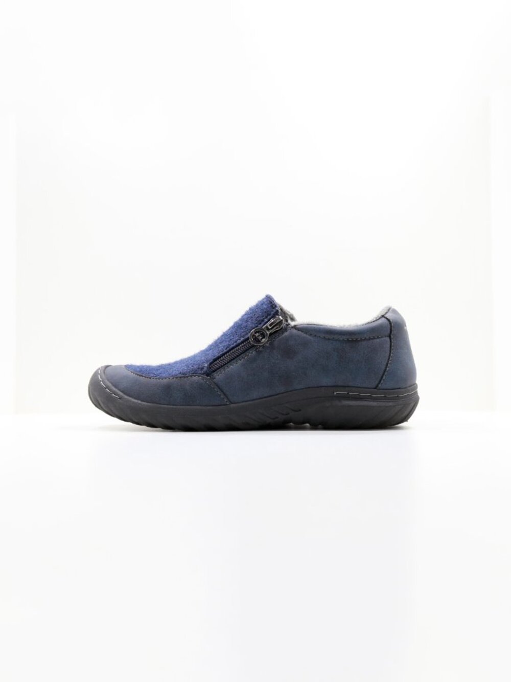 JBU Crimson Blue Vegan Leather Faux Fur Lined Comfort Slip On Shoes - 9